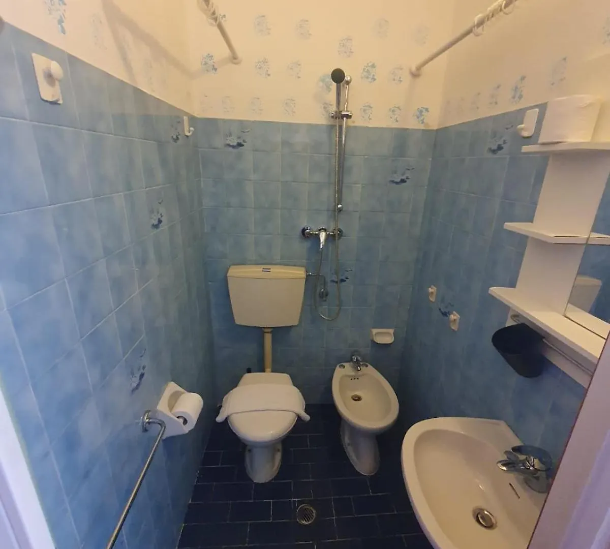 Hotel Ideale Young People Under 40 Rimini 2*,  Italy