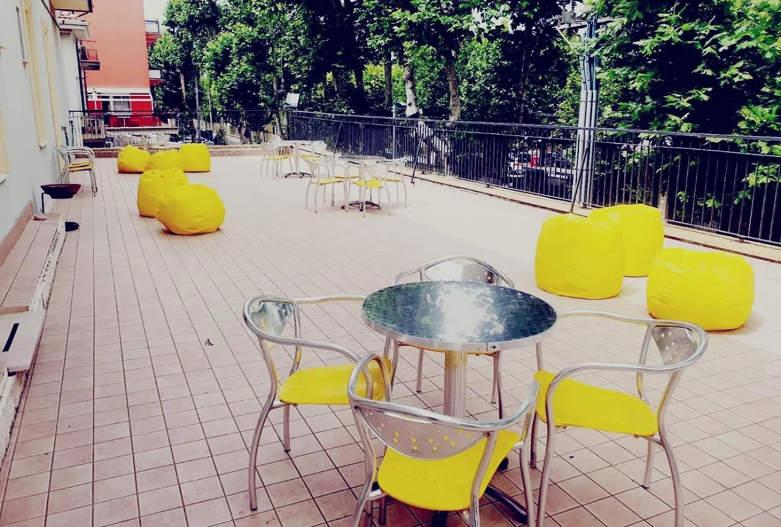 Hotel Ideale Young People Under 40 Rimini
